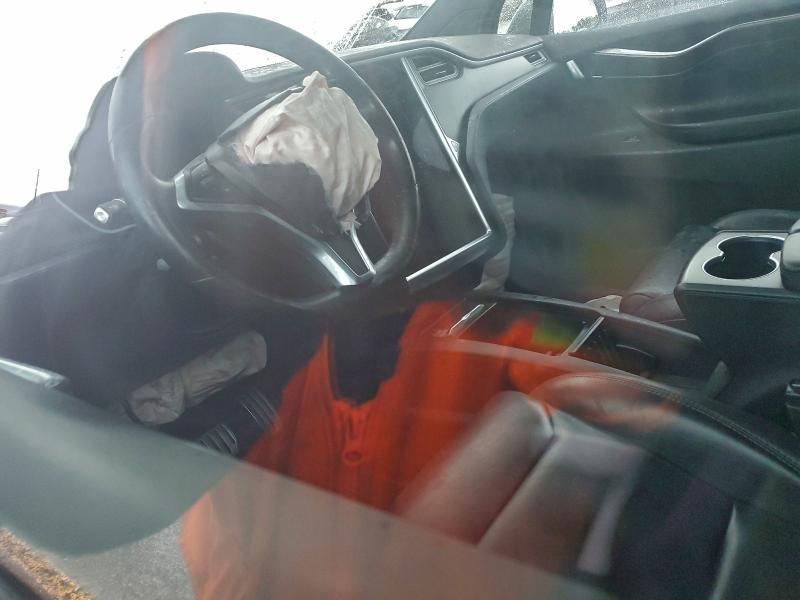 Фото 8 - TESLA MODEL X