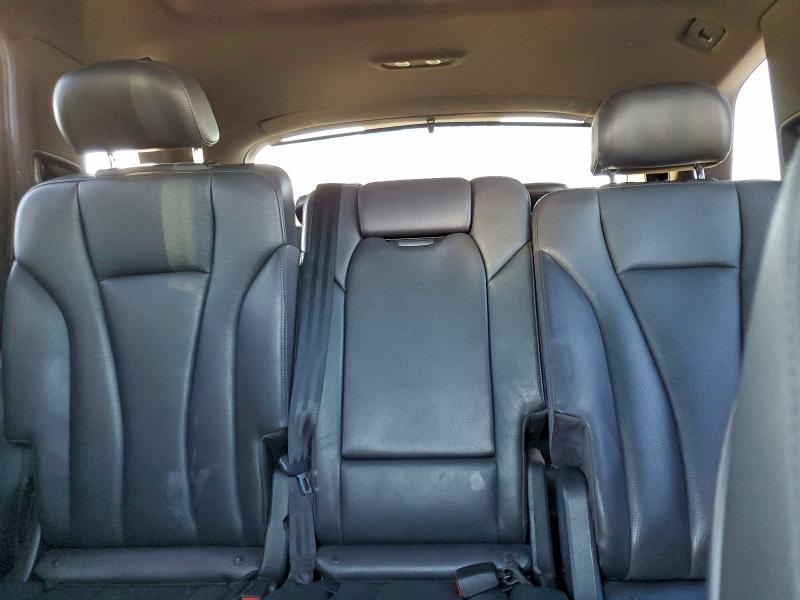 Фото 10 - AUDI Q7