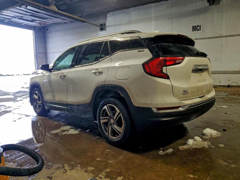 Фото 2 - GMC TERRAIN