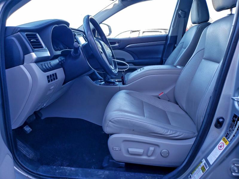 Фото 7 - TOYOTA HIGHLANDER