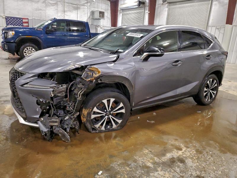 Фото 1 - LEXUS NX