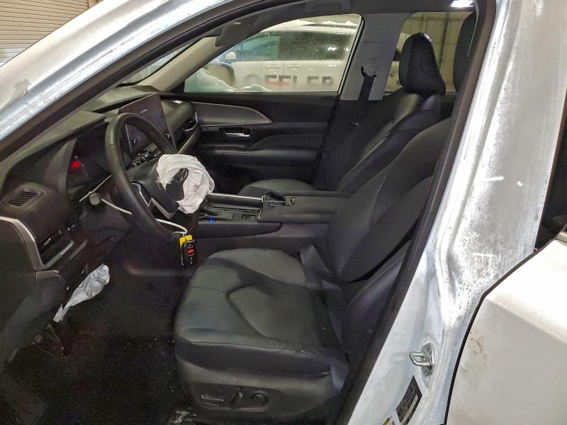 TOYOTA GRAND HIGH 2025 VIN 5TDAAAA58SS030123