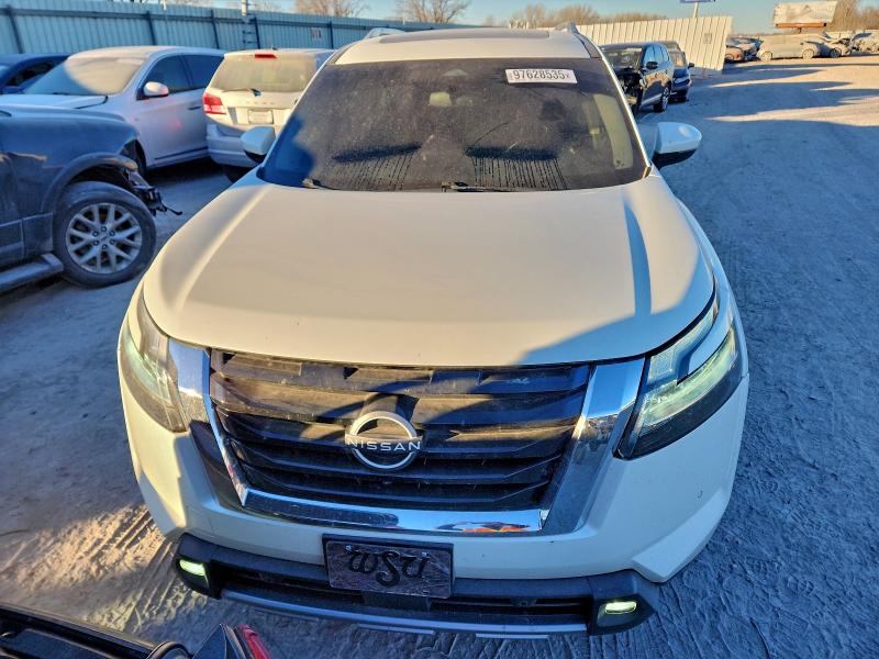 Фото 5 - NISSAN PATHFINDER