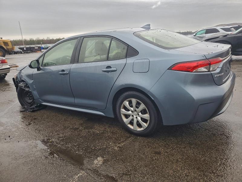 Фото 2 - TOYOTA COROLLA