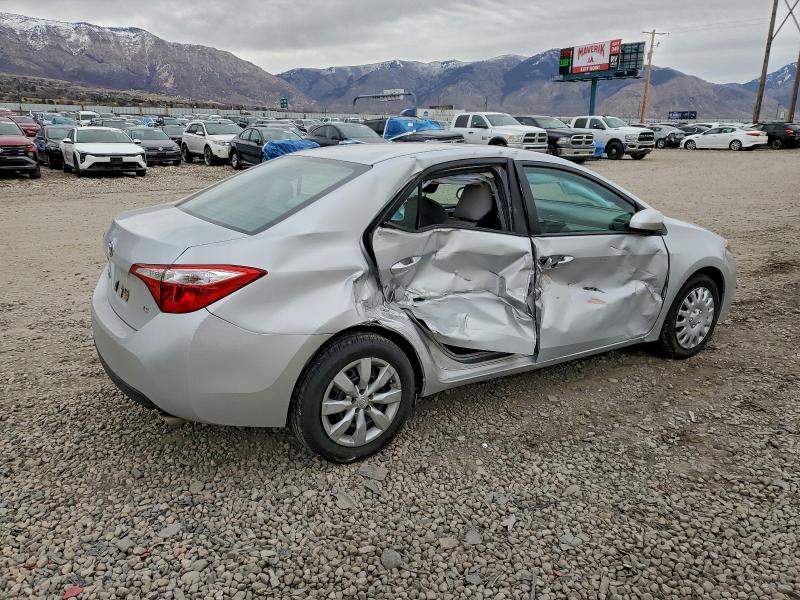 Фото 3 - TOYOTA COROLLA