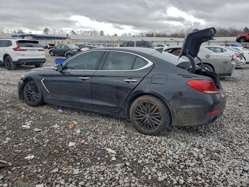 Фото 2 - GENESIS G70