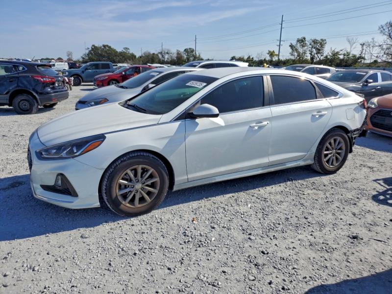 Фото 1 - HYUNDAI SONATA