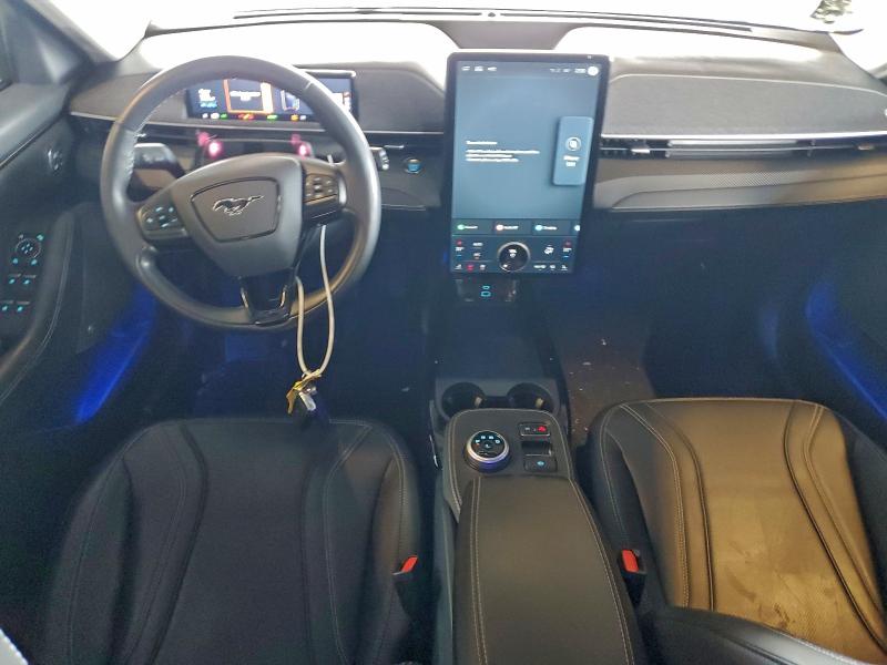 Фото 8 - FORD MUSTANG