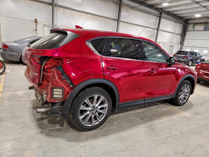 Фото 3 - MAZDA CX-5