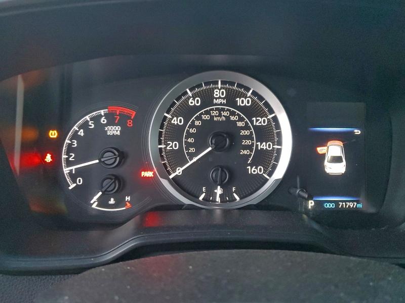 Фото 9 - TOYOTA COROLLA