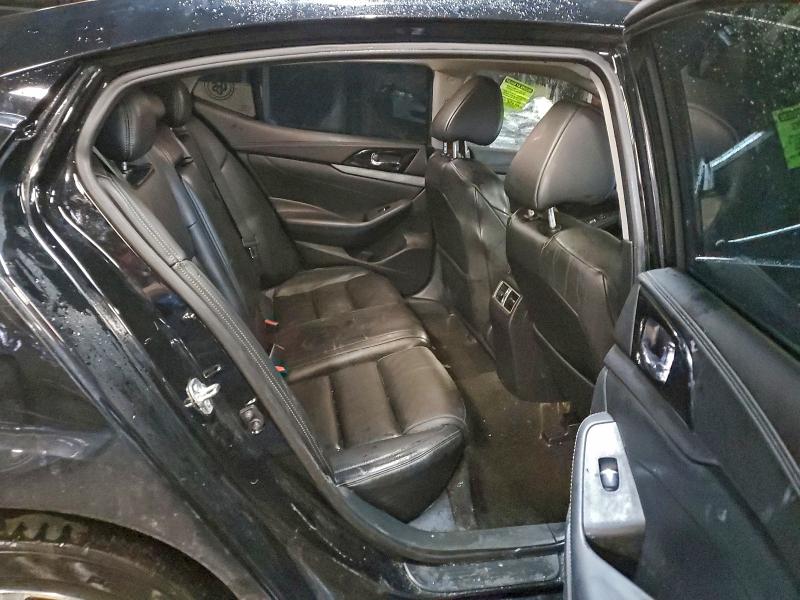 Фото 11 - NISSAN MAXIMA