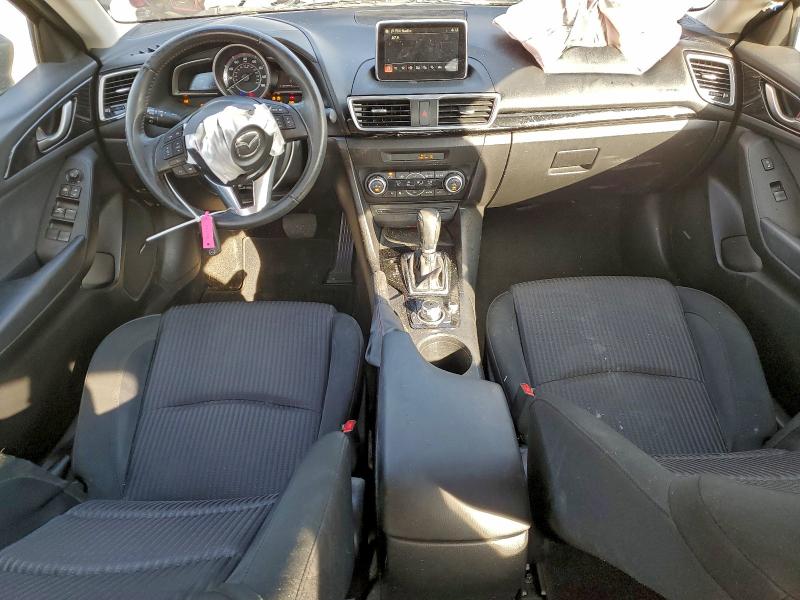 Фото 8 - MAZDA 3