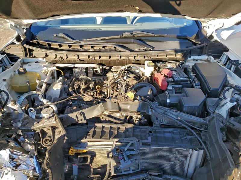 Фото 11 - NISSAN ROGUE