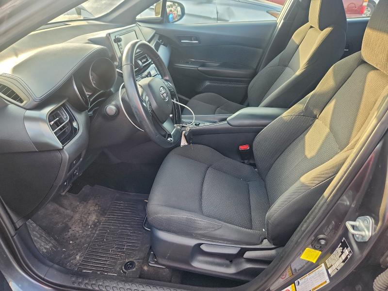 Фото 7 - TOYOTA C-HR