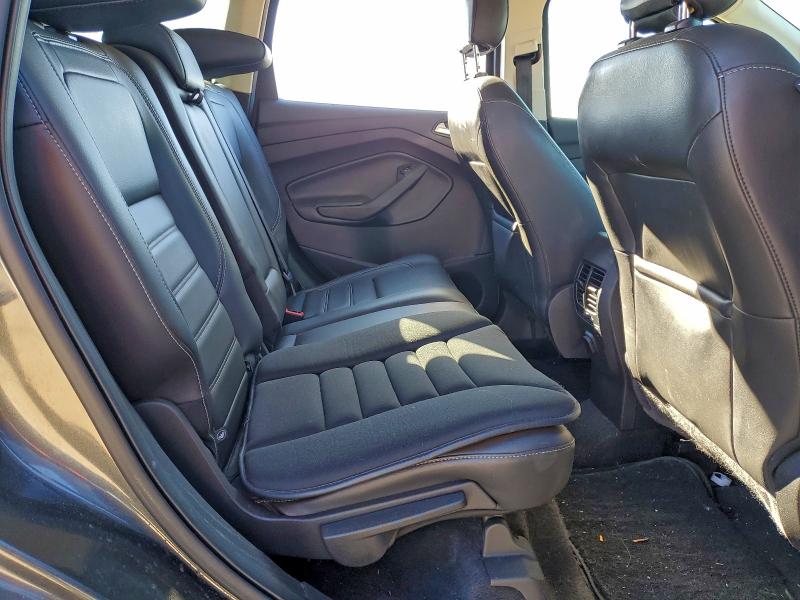 Фото 10 - FORD ESCAPE