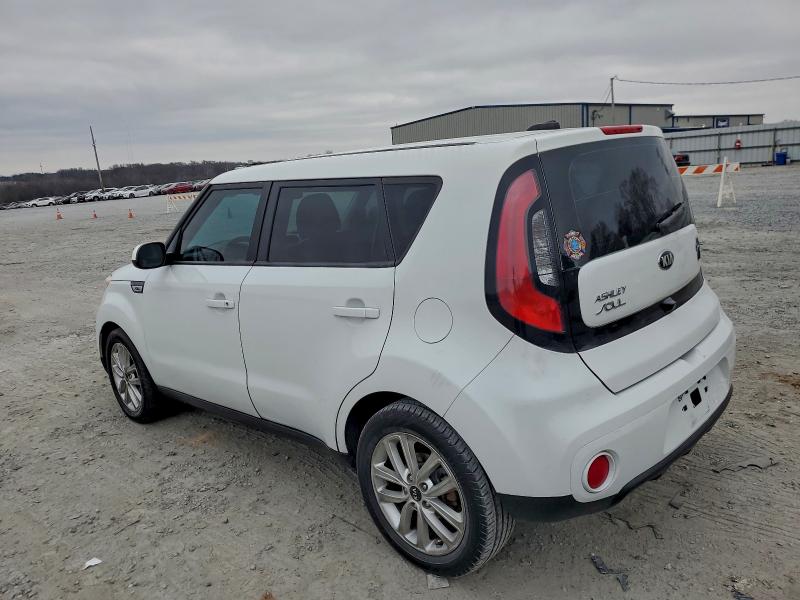 Фото 2 - KIA SOUL