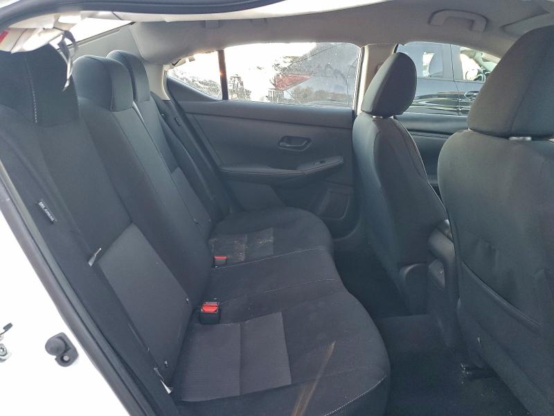 Фото 10 - NISSAN SENTRA