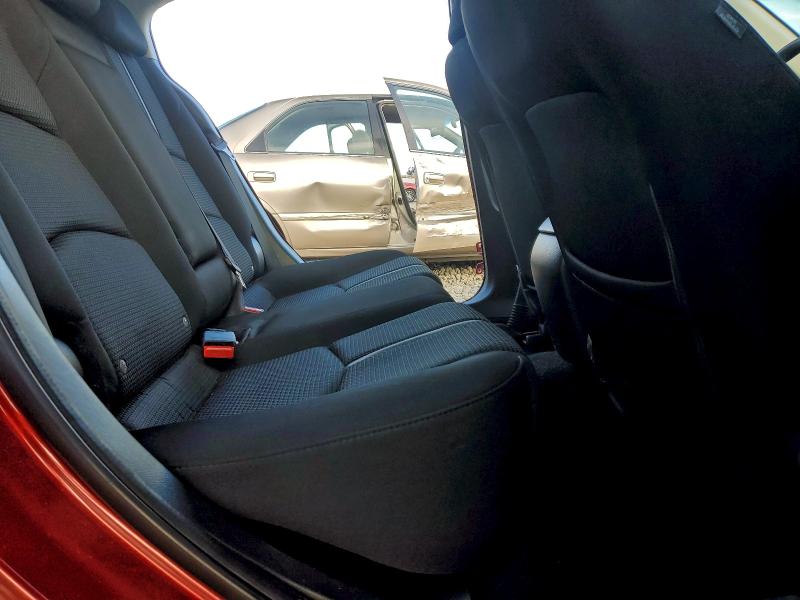 Фото 10 - MAZDA 3