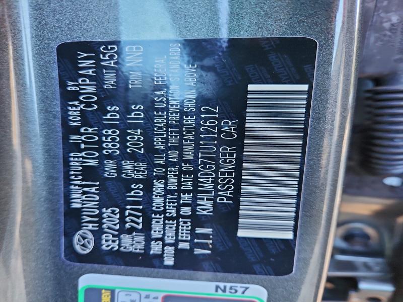 Фото 12 - HYUNDAI ELANTRA