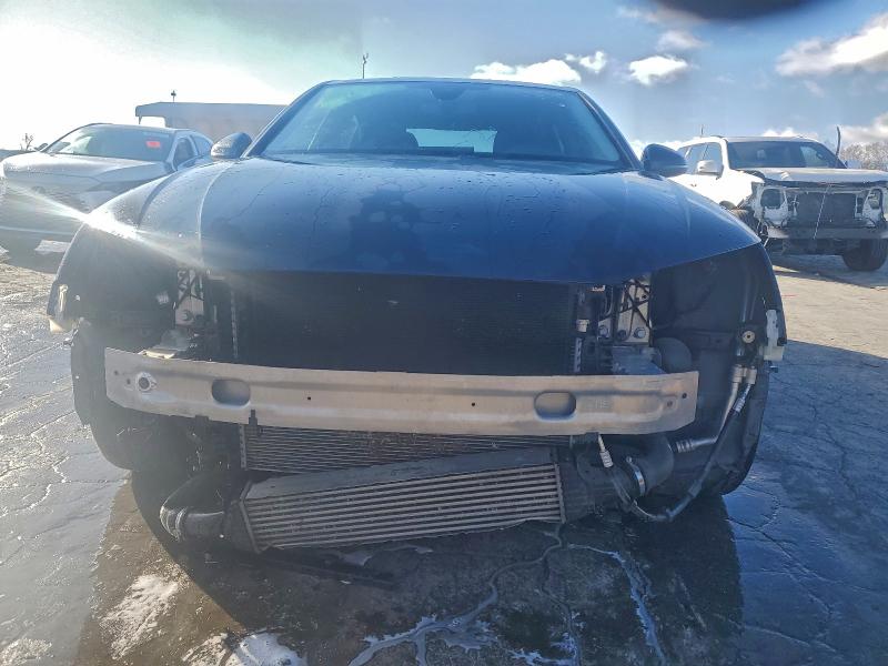 Фото 5 - AUDI A4