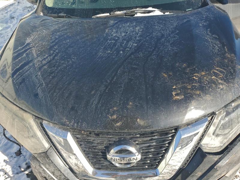 Фото 12 - NISSAN ROGUE