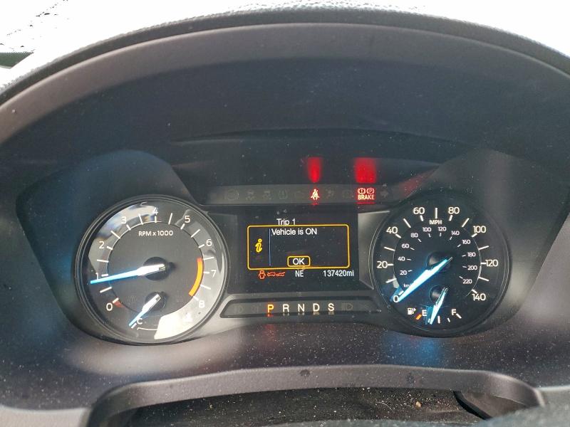 Фото 9 - FORD EXPLORER