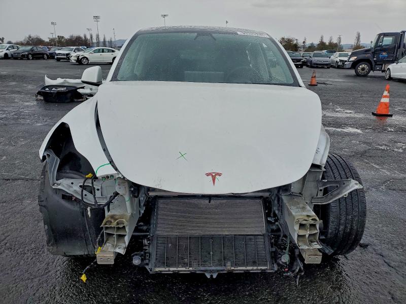 Фото 5 - TESLA MODEL Y