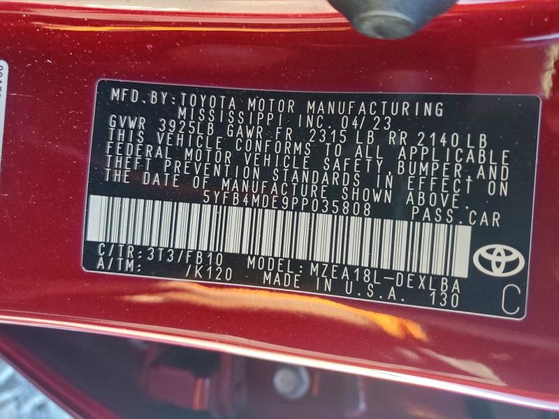 Фото 13 - TOYOTA COROLLA