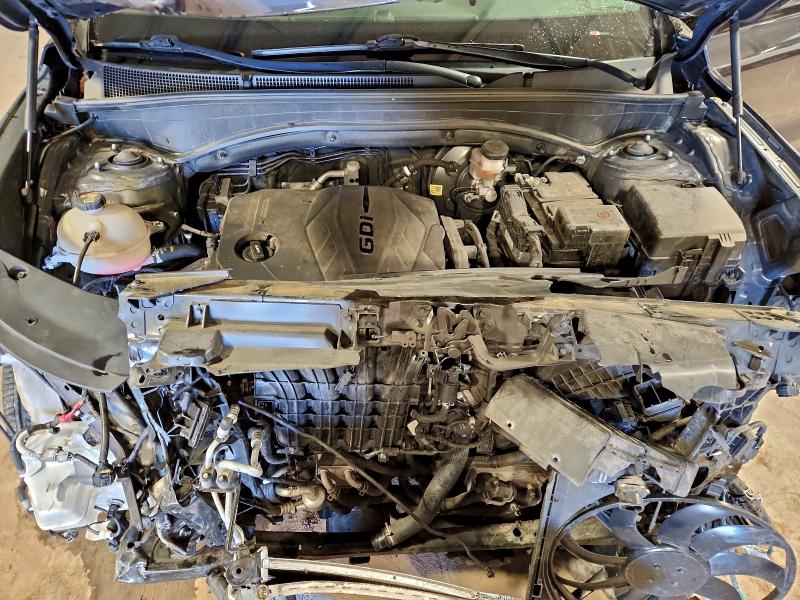 Фото 12 - HYUNDAI SANTA FE