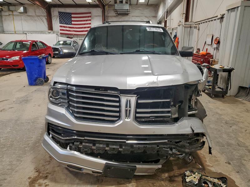 Фото 5 - LINCOLN NAVIGATOR