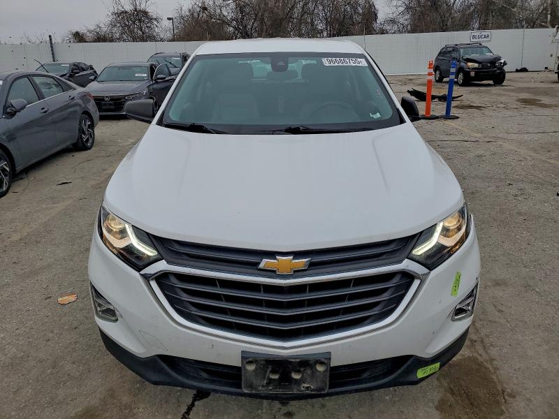 Фото 5 - CHEVROLET EQUINOX
