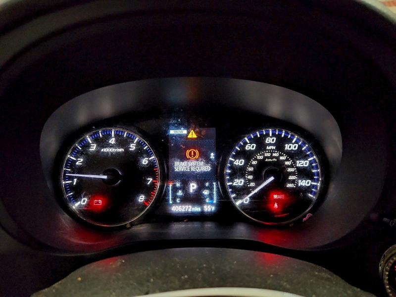 Фото 9 - MITSUBISHI OUTLANDER