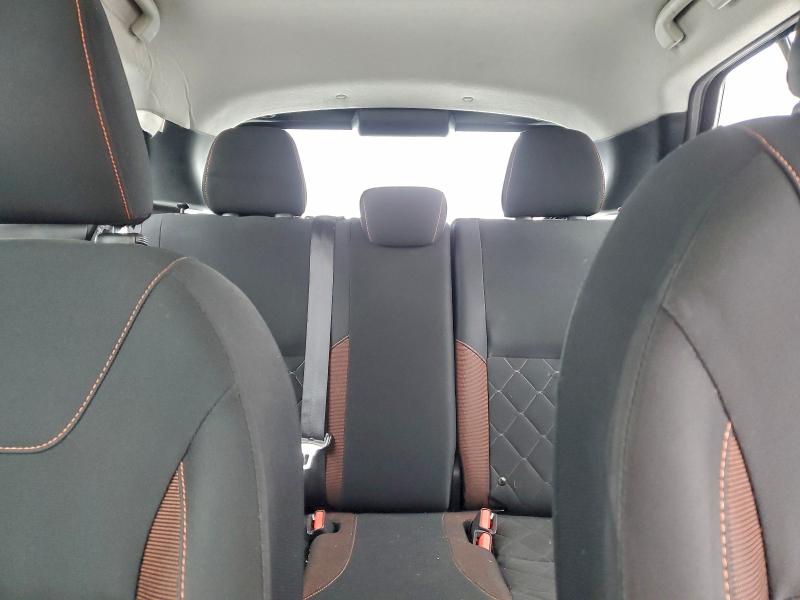 Фото 10 - NISSAN KICKS