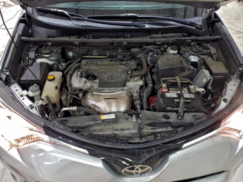 Фото 12 - TOYOTA RAV4