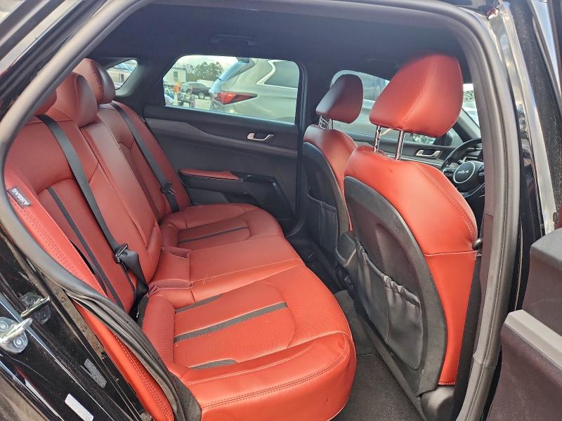 Фото 10 - KIA K5