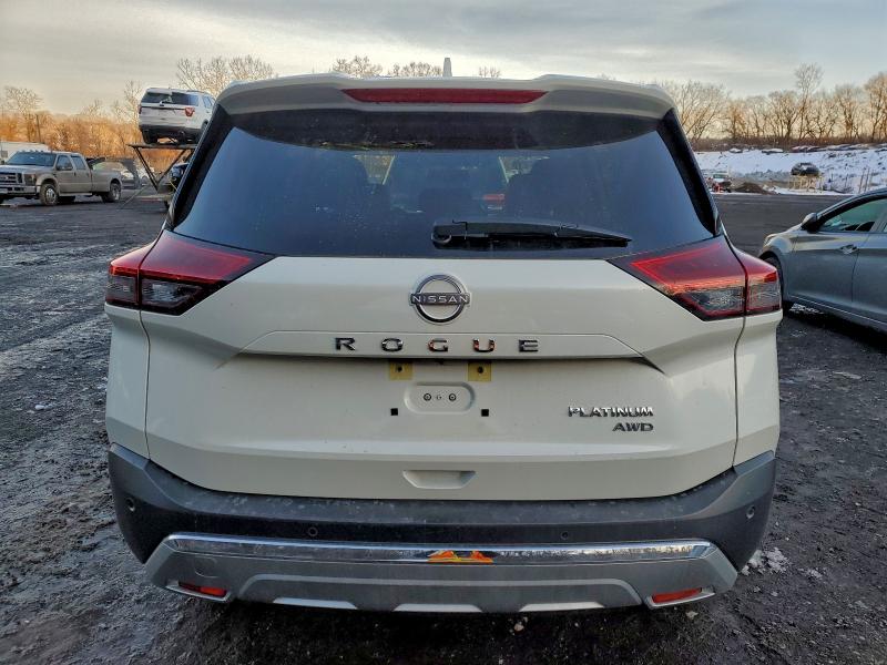 Фото 6 - NISSAN ROGUE