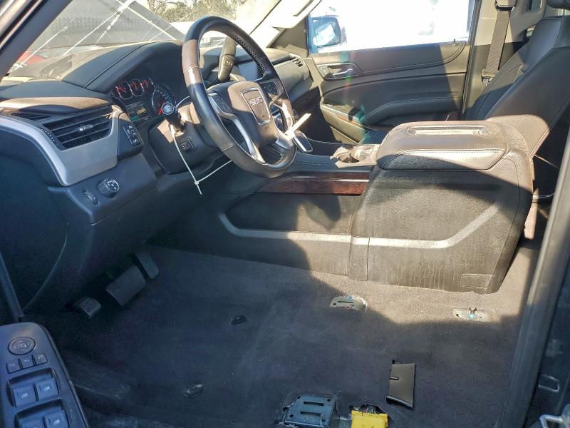 Фото 7 - GMC YUKON