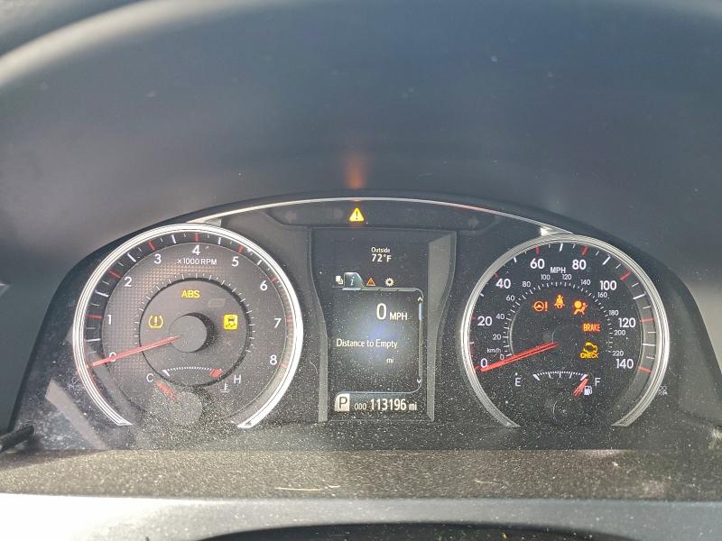 Фото 9 - TOYOTA CAMRY