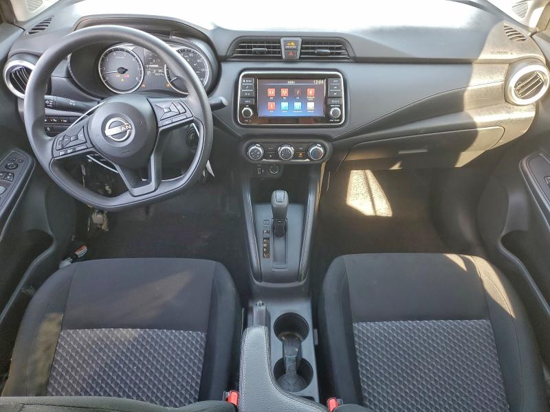 Фото 8 - NISSAN VERSA