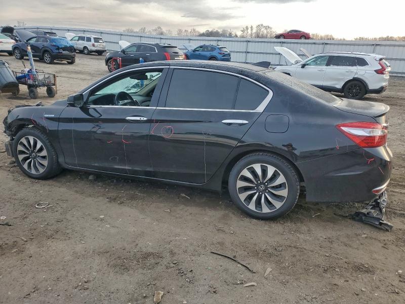 Фото 2 - HONDA ACCORD