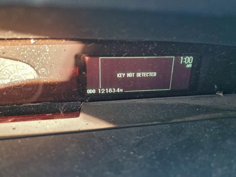 Фото 9 - TOYOTA PRIUS