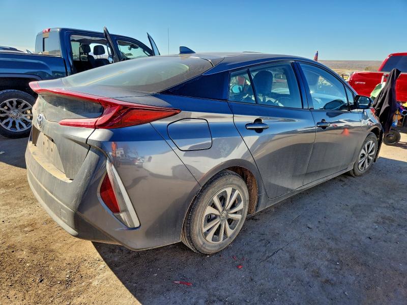 Фото 3 - TOYOTA PRIUS