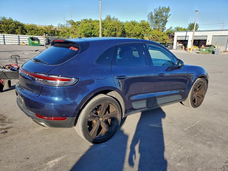 Фото 3 - PORSCHE MACAN
