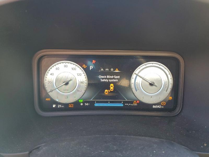 Фото 9 - HYUNDAI KONA