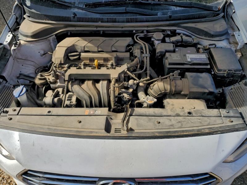 Фото 11 - HYUNDAI ACCENT