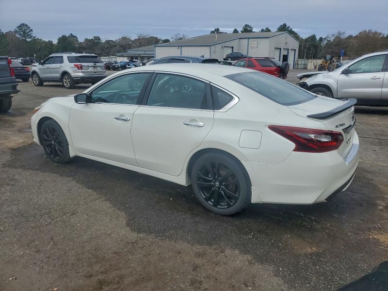 Фото 2 - NISSAN ALTIMA