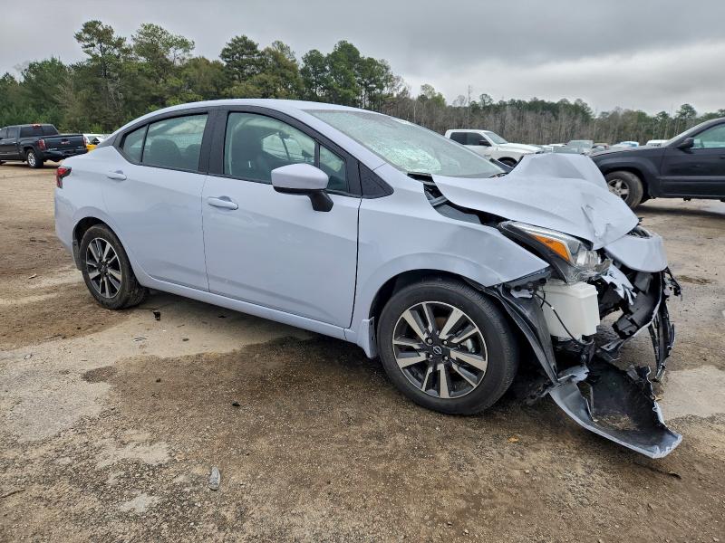Фото 4 - NISSAN VERSA
