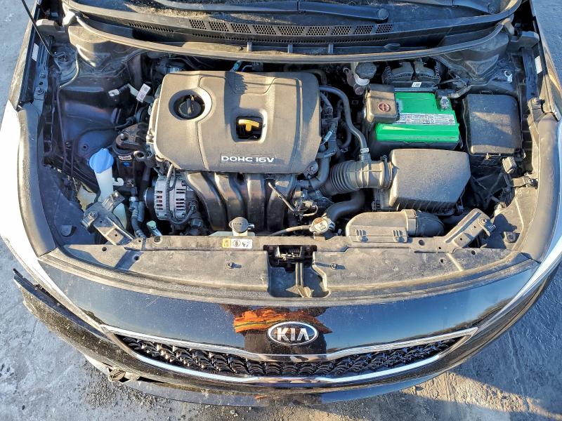 Фото 11 - KIA FORTE