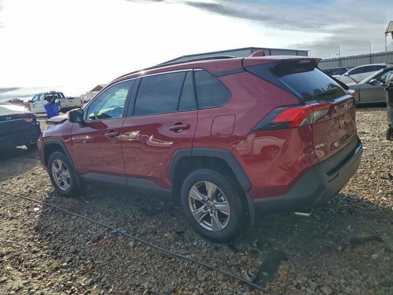 Фото 2 - TOYOTA RAV4