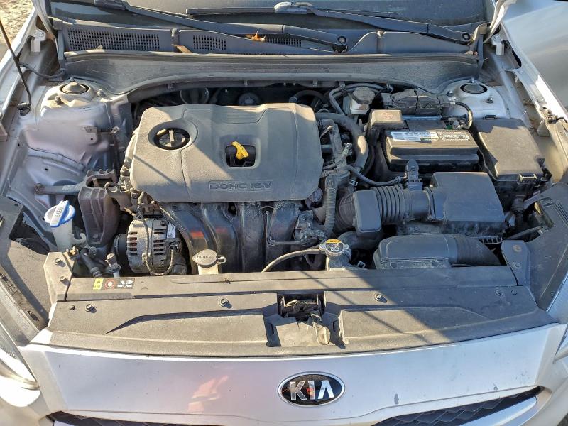 Фото 11 - KIA FORTE